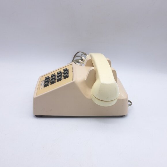 Vintage Push Button Phone by Northern Telecom QSQM2500AX - Picture 3 of 11